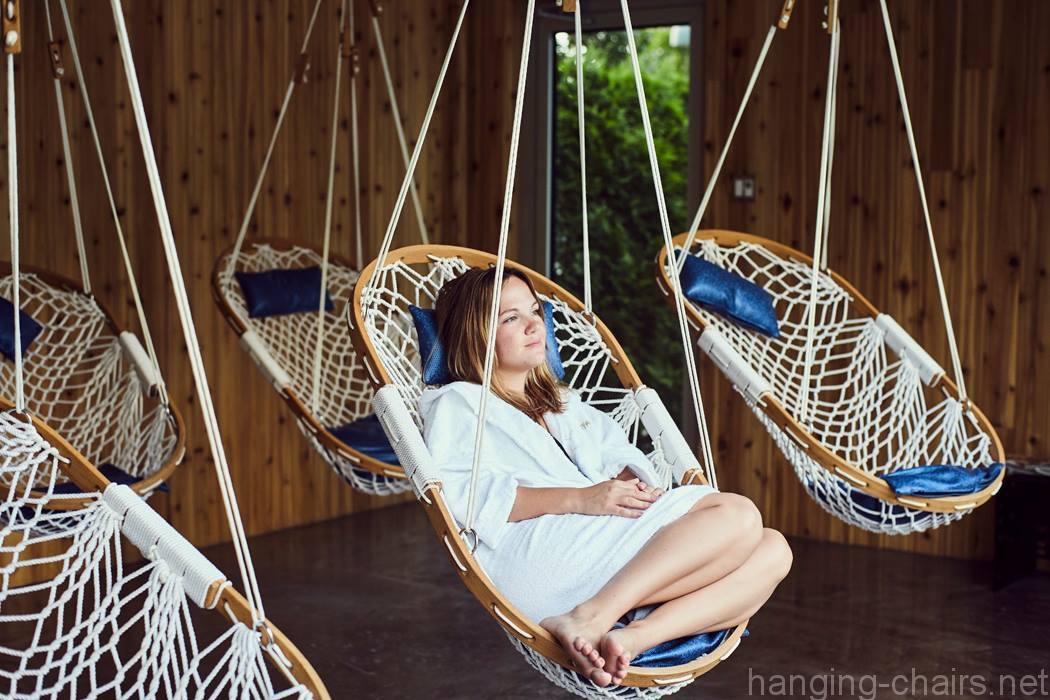 Review: Original Cobble Mountain Hanging Hammock Chairs with Footrest