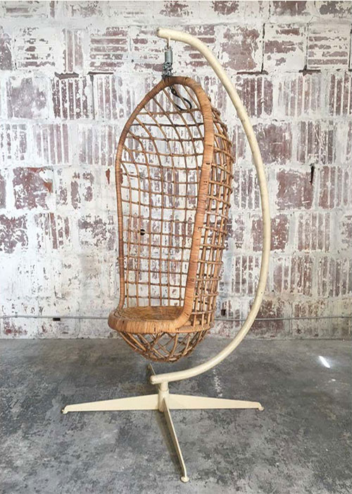 Hanging Chairs, Mid Century Egg Chair Wicker
